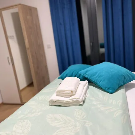 Flora Vlasic Apartmán *